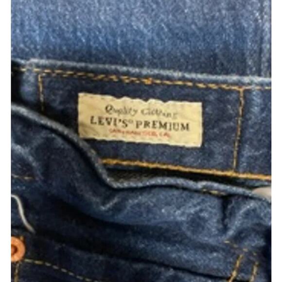 Classic Vintage Dark Wash Straight Leg Jeans Levi’s Premium Men’s W32 L30 - Picture 3 of 6